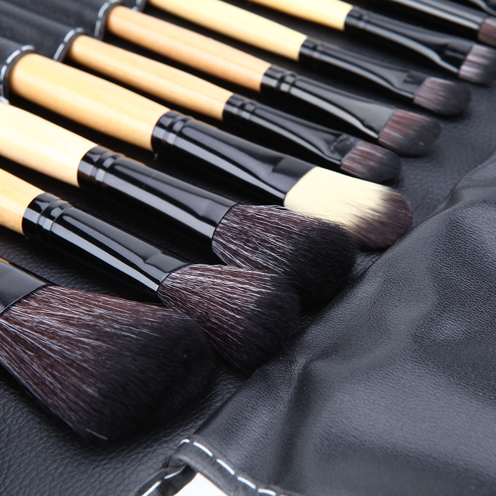 24 PCS Makeup Brush Set + Black Pouch Bag