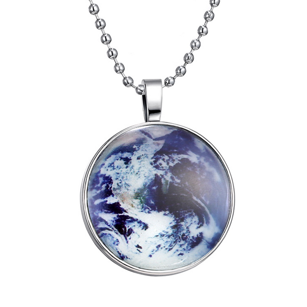 unknown Brilliant Noctilucent Galaxy Nebula Universe Pendant Round Full Moon Dome Cabochon Chain Retro Fashion Necklace for Female