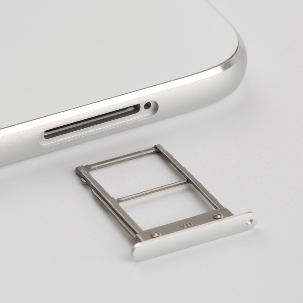 Lenovo Zuk Z1 Smartphone MOTO ZUK  (A Lenovo Company) Z1 Cyonangen 12.1 Smartphone with Free Adapter