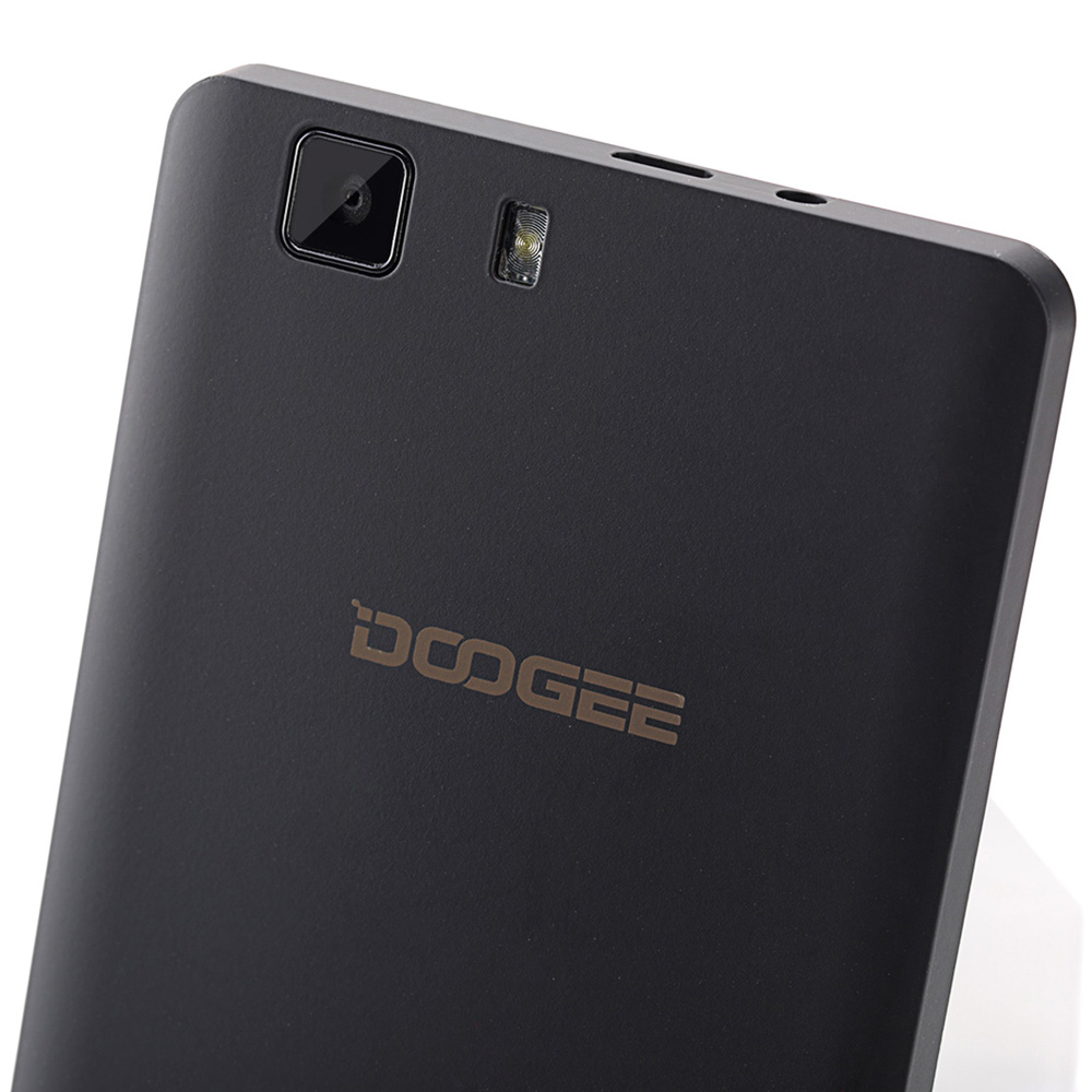 DOOGEE X5 3G Quad Core Smartphone with Free Adapter